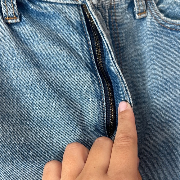 Abercrombie The 90s Straight Ultra High Rise - Picture 6 of 9